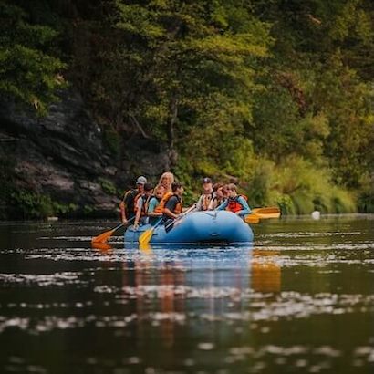 Imagem de passeio de bote - Pacote de Viagem Extrema Viagens