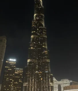 Imagem da viagem ao Burj Khalifa em Dubai - Pacote de Viagem Extrema Viagens