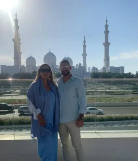 Imagem da viagem e visita a Mesquita Sheikh Zayed em Abu Dhabi - Pacote de Viagem Extrema Viagens